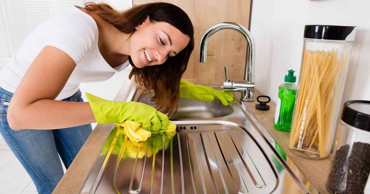 how to clean stainless steel sink hard water stains