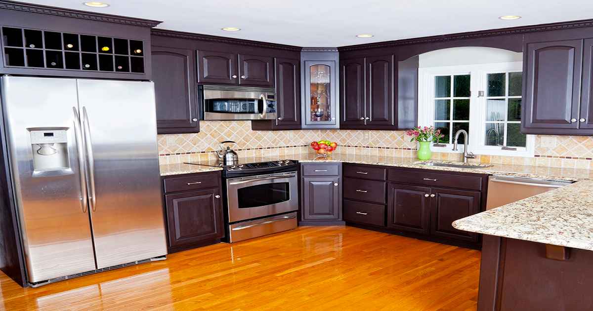 what color cabinets go with black stainless steel appliances