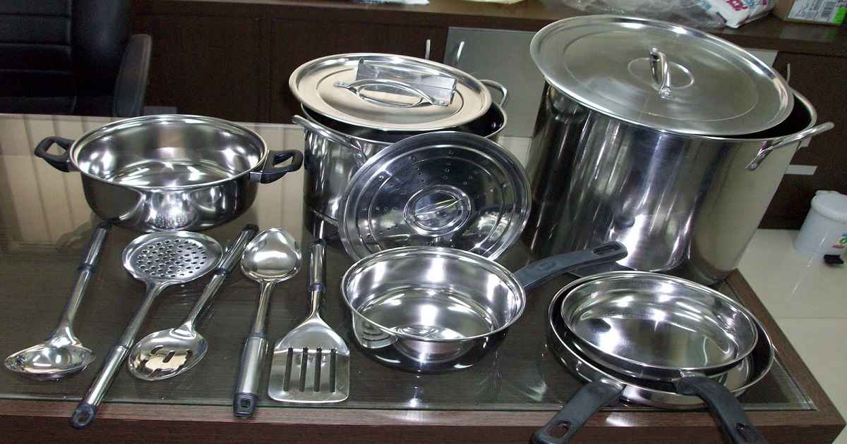 how much is stainless steel worth