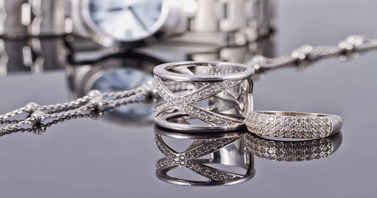 is stainless steel good for jewelry